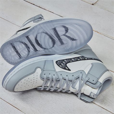 how to buy dior jordans|dior jordan 1 release date.